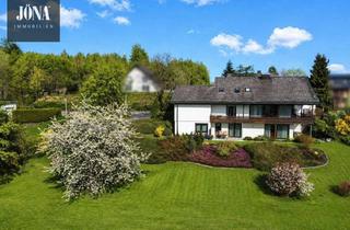 Haus kaufen in 95356 Grafengehaig, Einmaliger Weitblick & offene ArchitekturWohnhaus mit Doppelgarage und vollausgestatteter Einliege