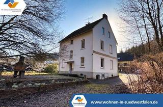 Haus kaufen in 58762 Altena, VR IMMO: Dreifamilienhaus mit Entwicklungspotenzial.