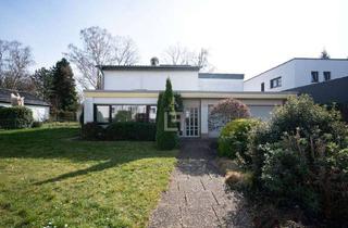 Haus kaufen in 64291 Arheilgen, Wohnen wie im Frühling! Stilvolles Familienheim in Toplage von Darmstadt-Arheilgen!