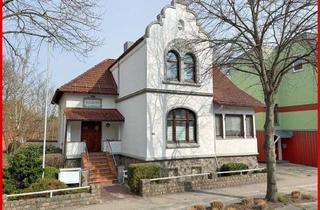 Villa kaufen in 24837 Schleswig, Ehemalige Villa mit Originaldetails & Charakter"Für Liebhaber, Macher – oder einfach Pragmatiker“