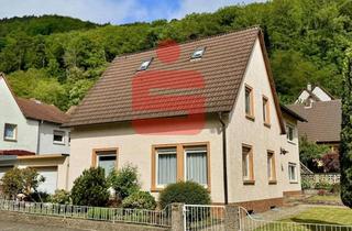 Einfamilienhaus kaufen in 67434 Neustadt, Geräumiges, freistehendes Einfamilienhaus mit Garten und Garage in ruhiger Lage von Neustadt.