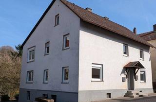 Einfamilienhaus kaufen in Hauptstr. 70, 63825 Schöllkrippen, Wohnen mit Charakter: Großzügiges Einfamilienhaus in Schöllkrippen