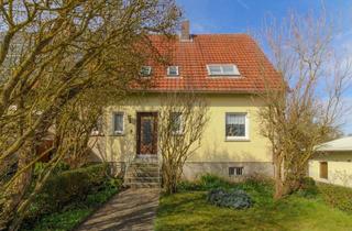 Doppelhaushälfte kaufen in 36169 Rasdorf, Charmante Doppelhaushälfte mit großem Garten und viel Potenzial in Rasdorf