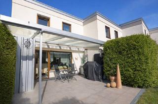 Reihenhaus kaufen in 75180 Dillweißenstein, Pforzheim-Sonnenhof: Top gepflegtes, modernisiertes Reihenhaus mit Südgarten & Garage