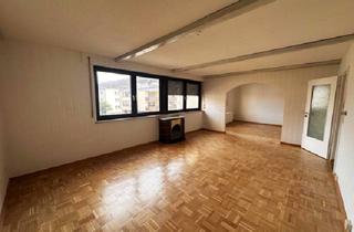 Wohnung kaufen in 73447 Oberkochen, Kapitalanlage mit ZEISS-Faktor – 3-Zimmer-Wohnung nur 250 m vom ZEISS-Hauptsitz entfernt