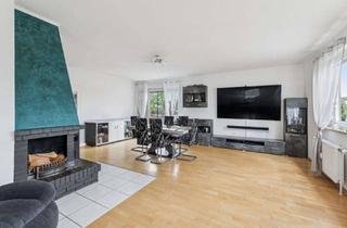 Wohnung kaufen in 95445 Kreuz, Stilvolle 4,5-Zimmer-Wohnung – Kamin & zwei Dachterrassen