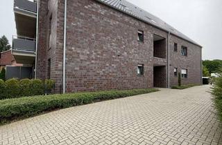 Sozialwohnungen mieten in Roermonder Straße 135, 52525 Heinsberg, Schöne 2-Zi-OG-Wohnung barrierefrei mit Balkon in Heinsberg-Karken! WBS für 2 Personen erforderlich!