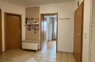 Wohnung mieten in 64846 Groß-Zimmern, Helle 3-Zimmer-Wohnung mit Balkon, Stellplatz und Keller in Groß-Zimmern