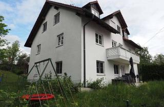 Wohnung mieten in 85777 Fahrenzhausen, Gepflegte 4-Zimmer-Wohnung mit Balkon, Gartenanteil und Garage in Hörenzhausen