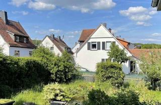 Wohnung mieten in Alte Grenzstrasse, 61381 Friedrichsdorf, STIL-ALTBAU kernsaniert - DILLINGEN Garten, 2 Terrassen, XXL Wohn-Küche