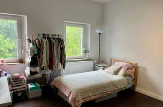 WG-Zimmer mieten in Regentenstraße 188, 41061 Mönchengladbach, Schönes WG-Zimmer mit eigenem Bad (Nähe Hauptbahnhof) in 3er-WG