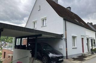Haus mieten in Im Neuenhof 50, 57072 Siegen, Wohnen mit Charakter: Doppelhaushälfte in Siegen