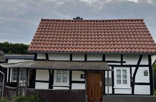 Haus mieten in 51375 Leverkusen, Charmantes kernsaniertes Fachwerkhaus mit großem Garten und vielen Extras