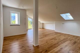 Wohnung kaufen in 83730 Fischbachau, Außergewöhnliche Dachgeschosswohnung mit Panoramaausblick, Dachterrasse und eigenem Garten!