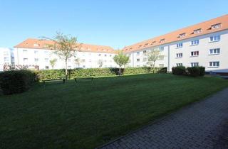 Wohnung mieten in Mittelstr. 21, 04600 Altenburg, Helle Wohnung mit Tageslichtbad und Küche für Paare