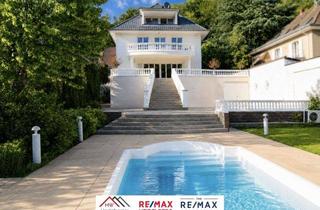 Villa kaufen in 69118 Heidelberg, Heidelberger Residenztraum mit Neckarblick, Pool und eindrucksvoller Eleganz