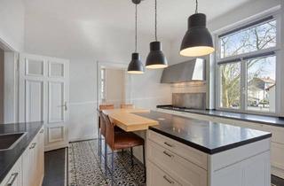 Wohnung kaufen in 44357 Dortmund, Dortmund - Großzügige Eigentumswohnung in modernisiertem Altbau zum sofortigen Bezug