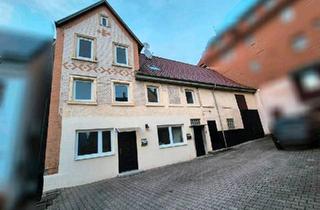 Haus kaufen in 72379 Hechingen, Hechingen - Haus mit Zwei Wohnungen, WerkstattGarage und Hof