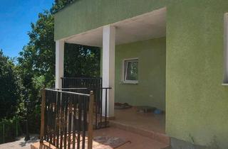 Haus kaufen in 01097 Dresden, Dresden - Verkauft wird ein legales Haus in Montenegro