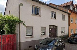Reihenhaus kaufen in 68766 Hockenheim, Hockenheim - Renovierungsbedürftiges Reihenhaus in Hockenheim