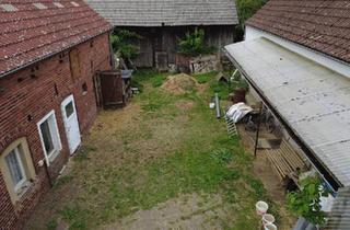 Haus kaufen in 03103 Neupetershain, Neupetershain - Charmanter 3-Seitenhof mit großem Grundstück