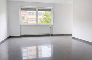 Wohnung kaufen in 68159 Mannheim, Bezugsfreie ca. 53 m² große 2-ZKB-Wohnung mit EBK, Balkon in der Innenstadt