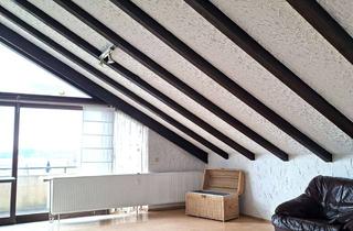 Wohnung kaufen in 73492 Rainau, Charmante 4-Zimmer-Dachgeschosswohnung mit 2 Balkonen, Gartenanteil und traumhafter Aussicht