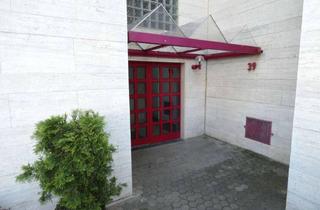 Wohnung kaufen in 50127 Bergheim, Helle 57-qm-Wohnung mit Echtholzparkett & Fernwärme