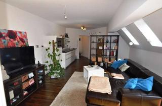 Wohnung kaufen in 54290 Innenstadt, Exklusive, lichtvolle 2-ZKB Wohnung Trier Innenstadt - Maklerfrei