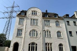 Wohnung kaufen in 45889 Bismarck, Hinter denkmalgeschützten Mauern...Geräumige Eigentumswohnung in Gelsenkirchen-Bismarck