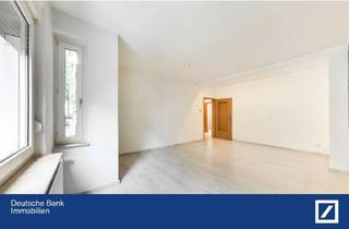 Wohnung kaufen in 58452 Witten, Charmante 3-Zimmer Altbauwohnung mit Balkon in Witten