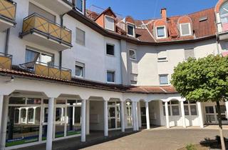 Wohnung kaufen in Am Steinweg 14, 61130 Nidderau, 3-Zimmer Wohnung inkl. TG-Stellplatz in schöner Liegenschaft - vermietet