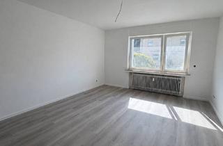 Wohnung mieten in Auf Der Reide 24b, 40468 Unterrath, Frisch sanierte 2 Zimmer Wohnung mit Balkon!