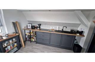 Wohnung mieten in Westfalenstr. 40, 58636 Iserlohn, Tolle DG-Wohnung freut sich auf nette und ruhige Mieter ca. 60 m² Wfl. mit Stellplatz