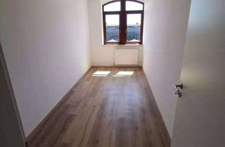 Wohnung mieten in Liebknechtstraße 36, 08523 Plauen, 4-Zimmer Wohnung zu Vermieten