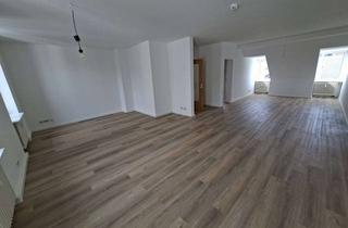 Wohnung mieten in Juliuspromenade 64, 97070 Würzburg, Äußerst zentral gelegene und großzügig geschnittene Wohnung mit zwei Balkone