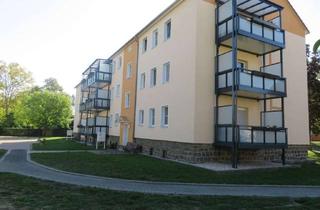 Wohnung mieten in Friedrich-Ebert-Str. 12a, 04613 Lucka, Erdgeschosswohnung mit Balkon und Blick ins Grüne