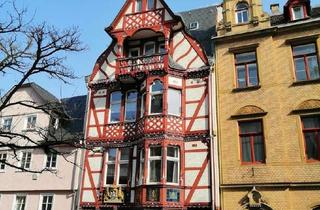Wohnung mieten in Steinweg, 35037 Marburg, Exklusive 1-Zimmer-Wohnung mit Einbauküche und Balkon