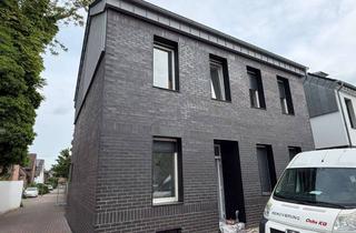 Wohnung mieten in Vorster Straße 59, 47918 Tönisvorst, Stilvoll saniert: 4-Zimmer-Wohnung in Tönisvorst