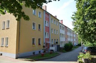 Wohnung mieten in Str. Der Volkssolidarität 44, 06526 Sangerhausen, Individuell geschnittene 3-Raumwohnung mit Balkon