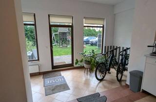 Wohnung mieten in Mühlstr., 04509 Delitzsch, +++SCHÖNE 4 RAUMWOHNUNG M. WINTERGARTEN U. GARTENANTEIL+++2 BÄDER M. DUSCHE U. WANNE++INNENSTADT+++