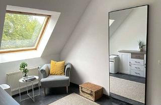 Wohnung mieten in Margaretenstr. 31, 46049 Lirich-Nord, 2-Zimmer-Dachgeschosswohnung in Oberhausen - Ruhige Lage nahe Park an der Margaretenstraße