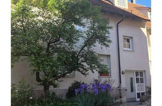 Sozialwohnungen mieten in Turmgasse, 71063 Sindelfingen, Ihre neue Wohnung: schöne, gräumige 1-Zimmer-Dachgeschosswohnung (WBS notwendig)