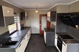 Wohnung mieten in 76646 Bruchsal, 4 Zimmer Wohnung mit riesen Balkon und Garten in Bruchsal