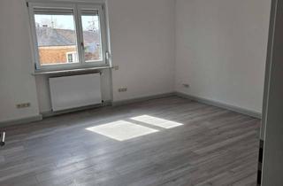 Wohnung mieten in 63739 Aschaffenburg, Helle 4- Zimmer-Altbauwohnung