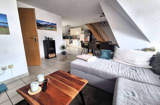 Wohnung mieten in Turmstraße, 97225 Zellingen, Charmante 4-Zimmer-Dachgeschosswohnung mit Terrasse im Herzen von Zellingen
