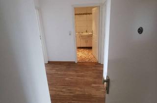 Wohnung mieten in Nievenheimer Straße 29, 41541 Dormagen, Zuhause mit drei Zimmern und Balkon in Dormagen-Zons