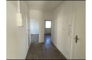 Wohnung mieten in Weißenfelser Straße 25, 06132 Silberhöhe, Zuhause mit vier Zimmern in Halle Silberhöhe