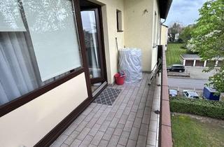 Wohnung mieten in Bonnerstrasse 98, 51145 Eil, 4 Zimmerwohnung mit Balkon in Porz-Eil * unrenoviert*
