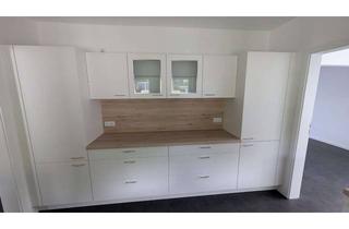 Wohnung mieten in Am Waldsaum, 92224 Schäflohe, Modernes Wohnen: Saniertes 2-Zimmer-Apartment in Amberg